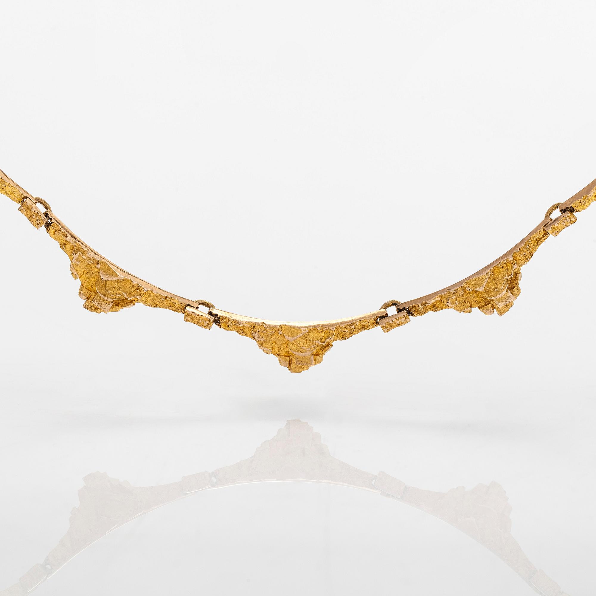 Björn Weckström, a 14K gold necklace 'Golden bridge' for Lapponia 1969.