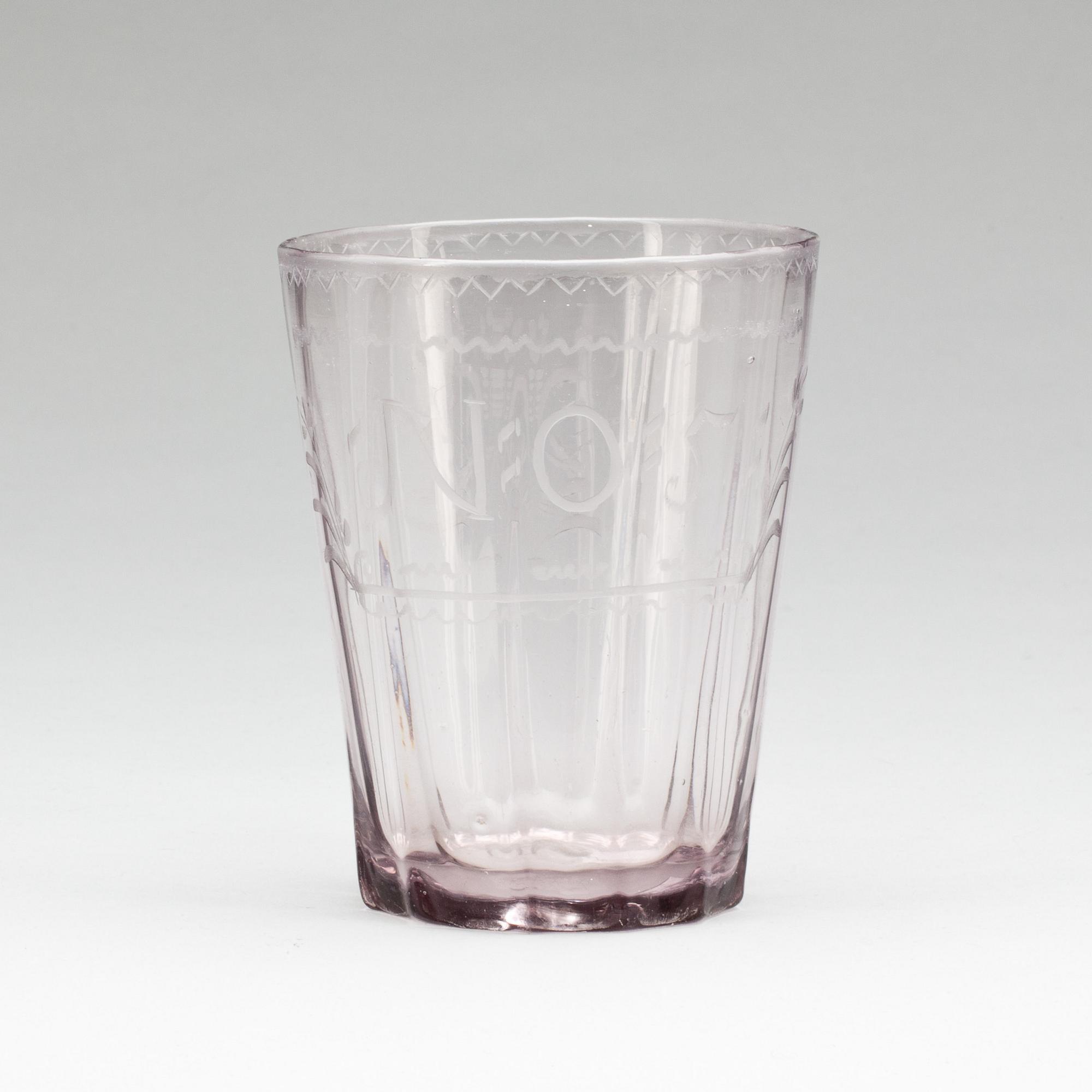 BÄGARE, glas. Troligen Sverige, 1700-tal.