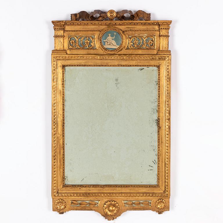 A late Gustavian mirror, circa 1800.