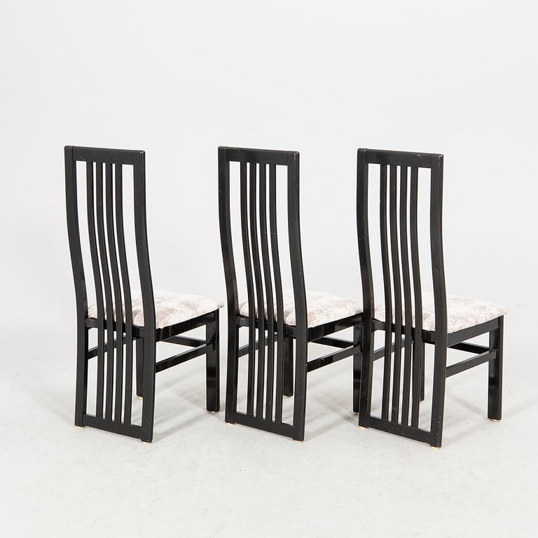 A set of six Italiena 1980s Tonon chairs.