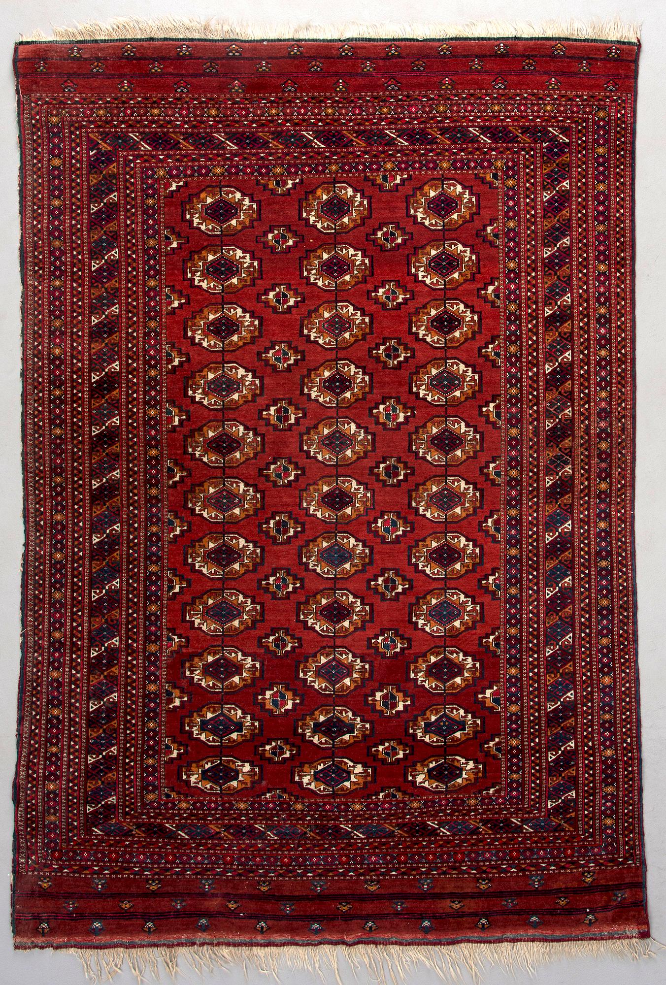 MATTA, Tekke, Turkmen. Ca 215x148 cm.