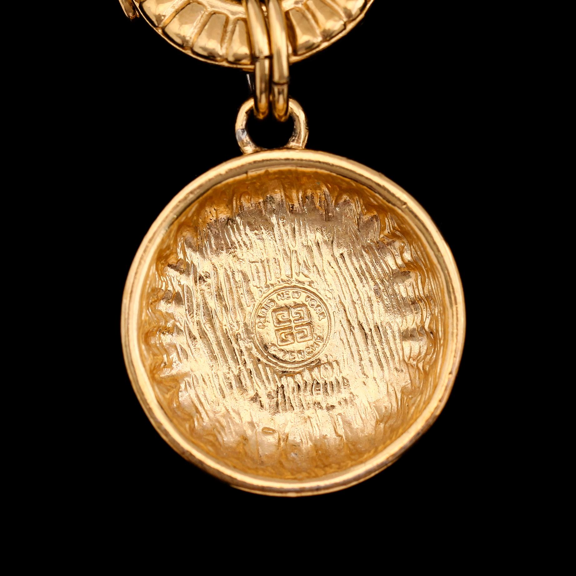 COLLIER, Givenchy.