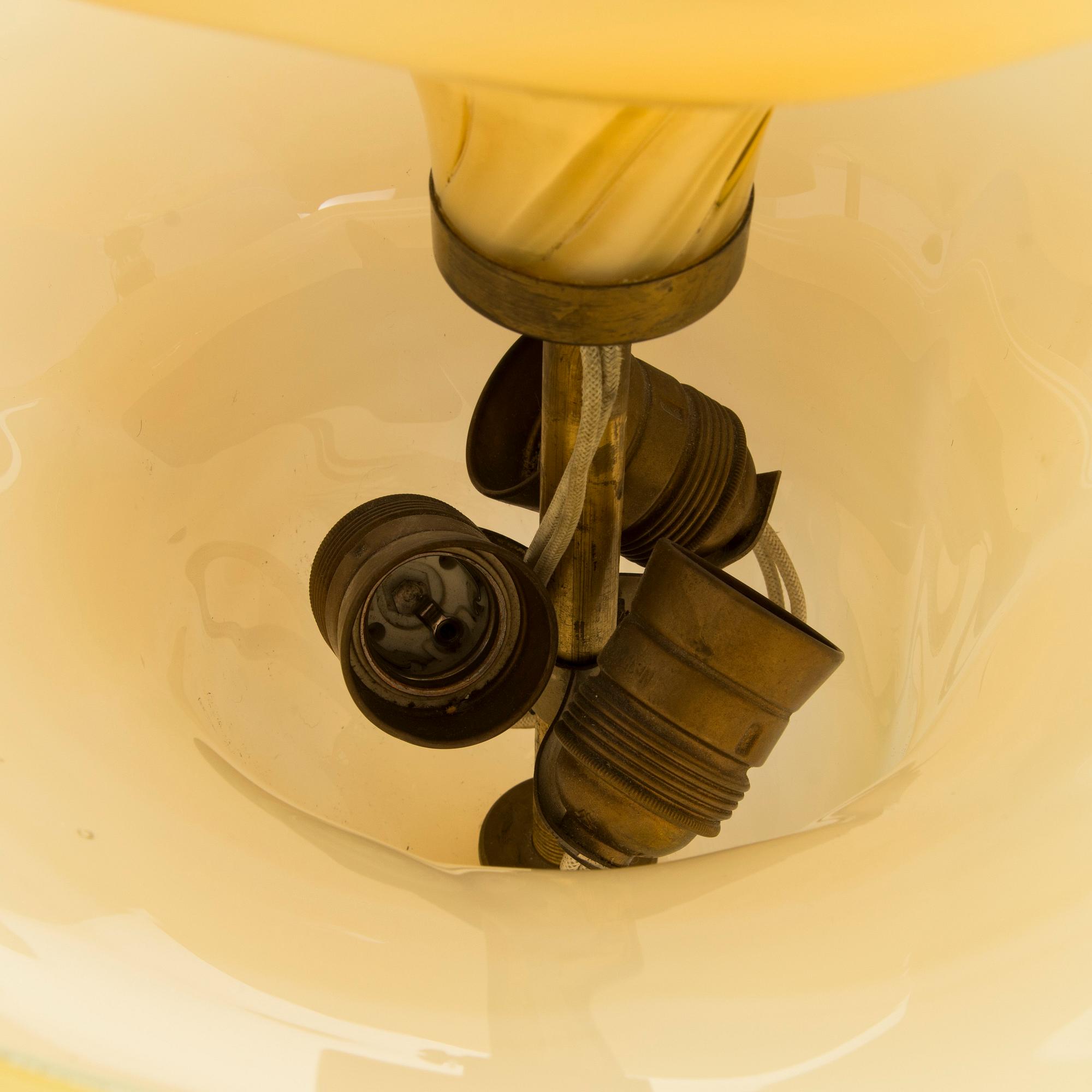 Paavo Tynell och Gunnel Nyman, taklampa, Köklax Glasbruk,  / Taito  1930-tal.