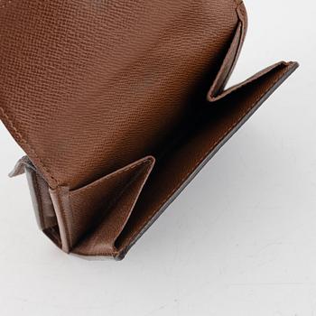 Louis Vuitton, wallet.