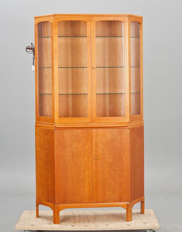 VITRINSKÅP, "Undantaget", Carl Malmsten.