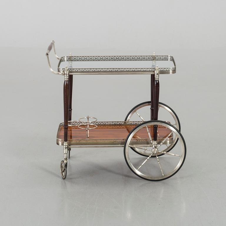 A DRINK TROLLEY, second half of 20th century.