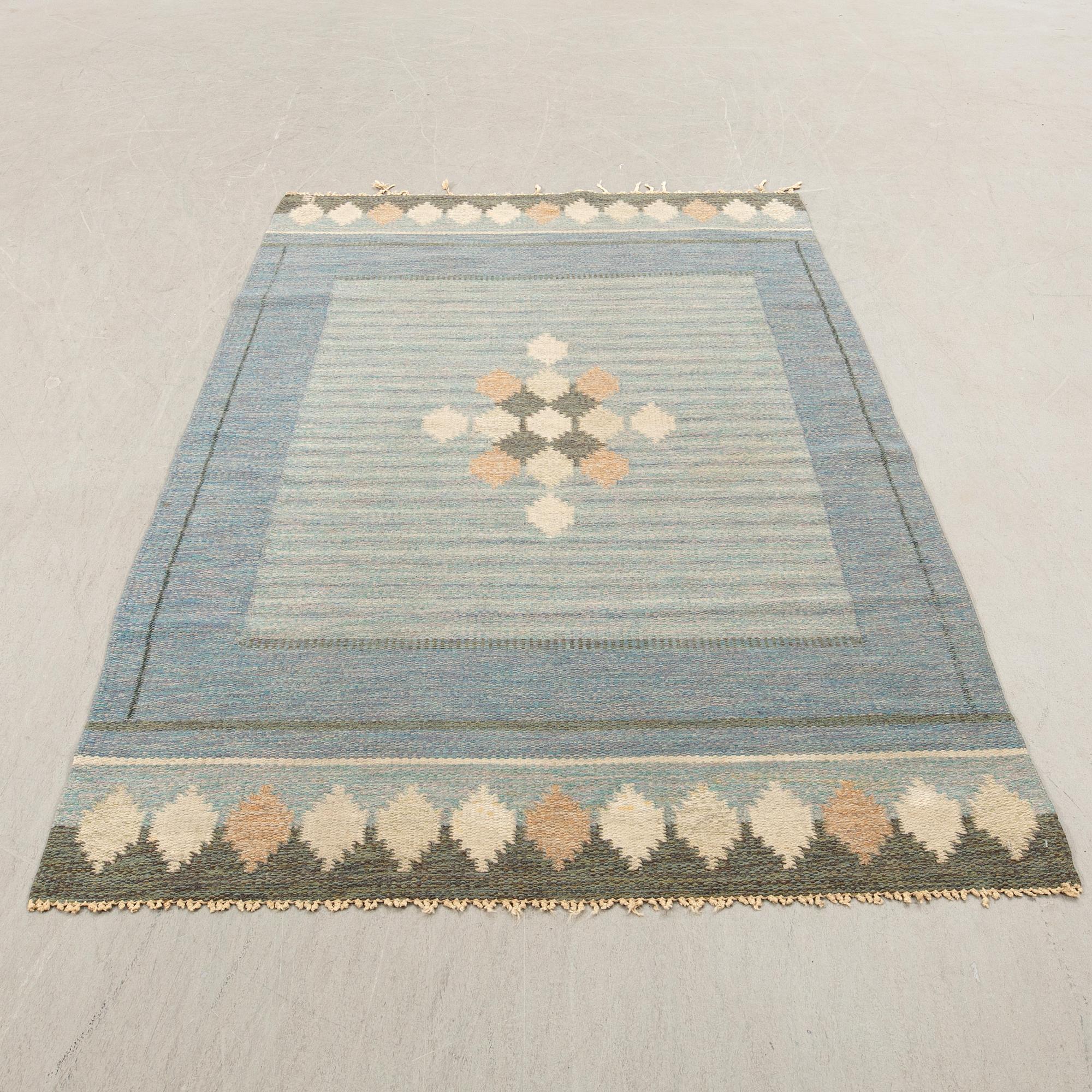 Ingegerd Silow, Matta rölakan signerad ca 205x129 cm.