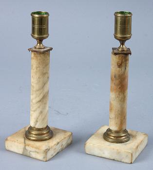 LJUSSTAKAR, ett par, sengustavianska, 1800-tal.