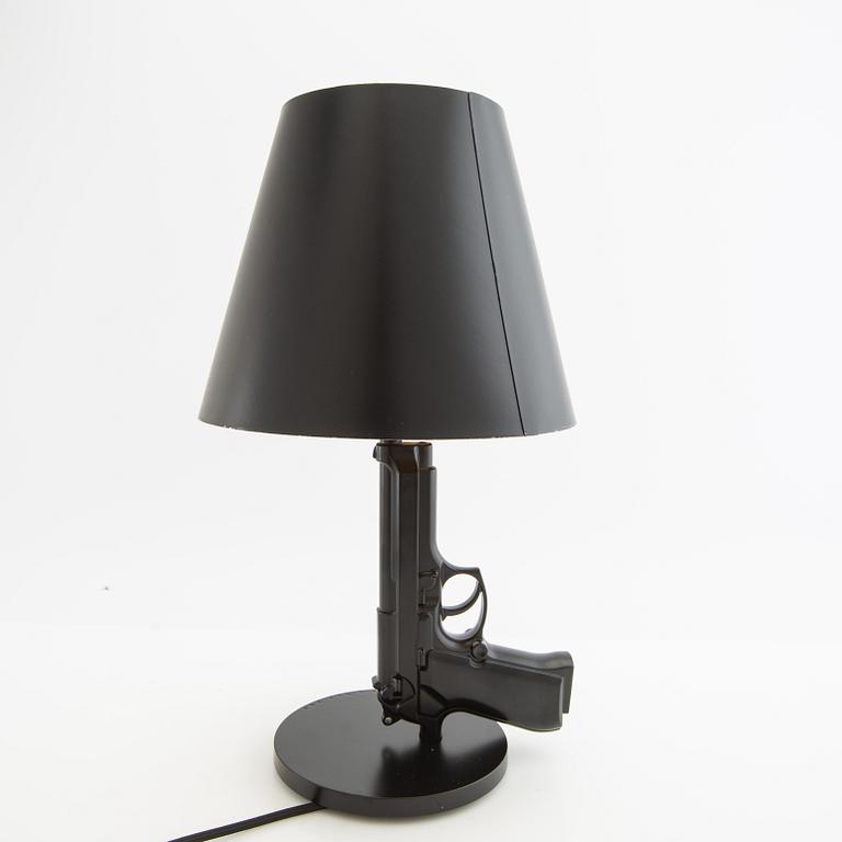 Philippe Starck, bordslampa, "Gun bedside Lamp", Flos, Italien.