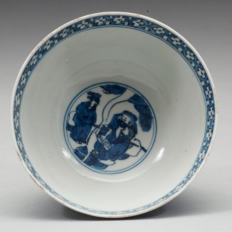 A blue and white stemcup, Ming dynasty (1368-1644).