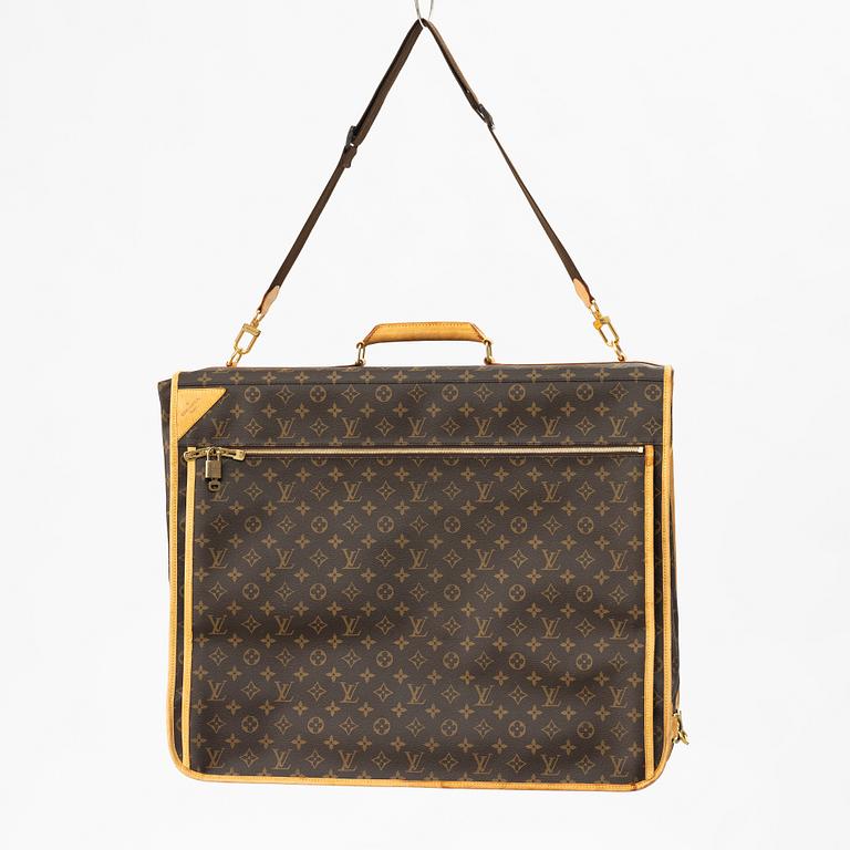 Louis Vuitton, travel wardrobe "Garment cloth 24h bag".