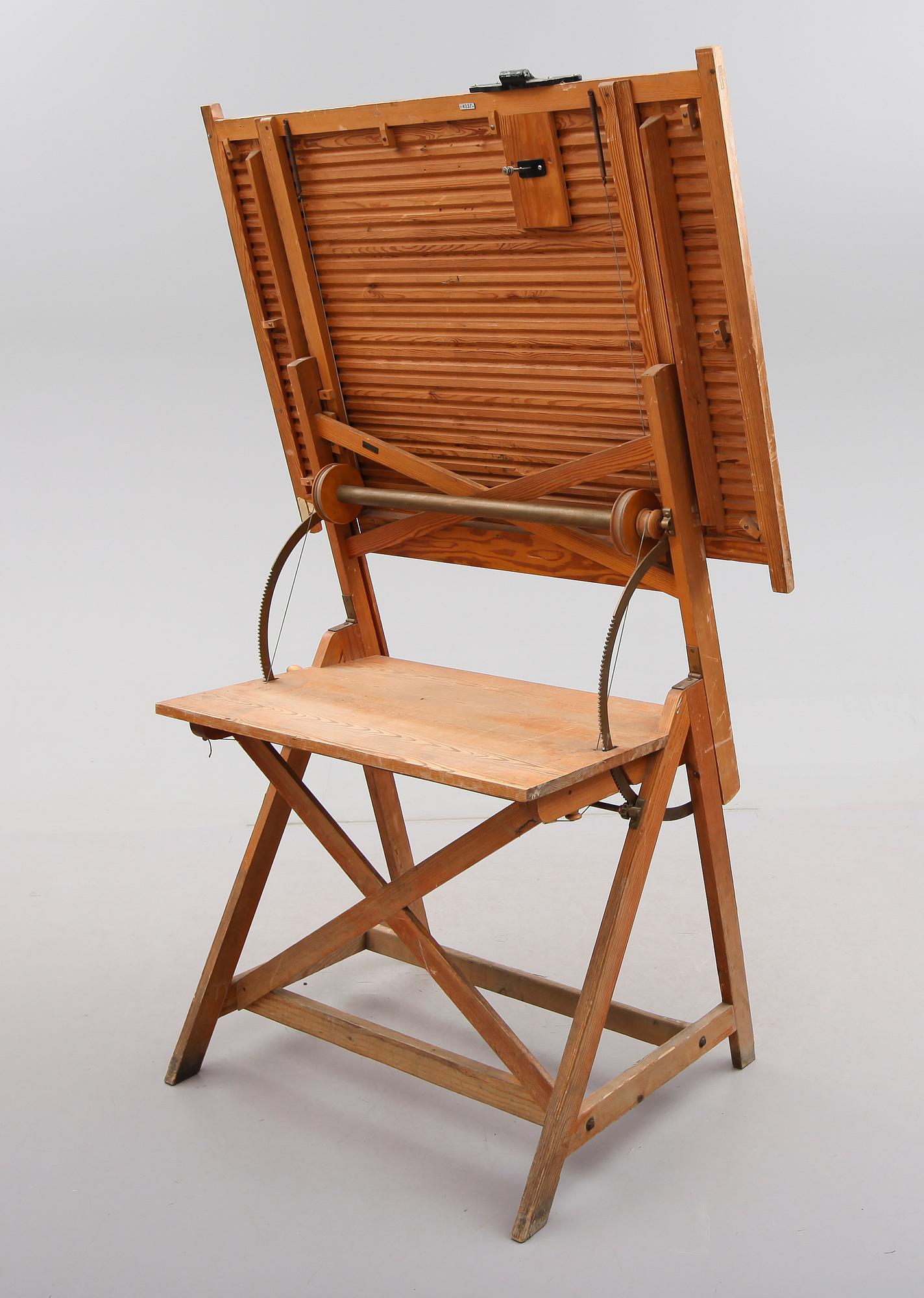 ARKITEKTBORD, 1900-talets första hälft.
