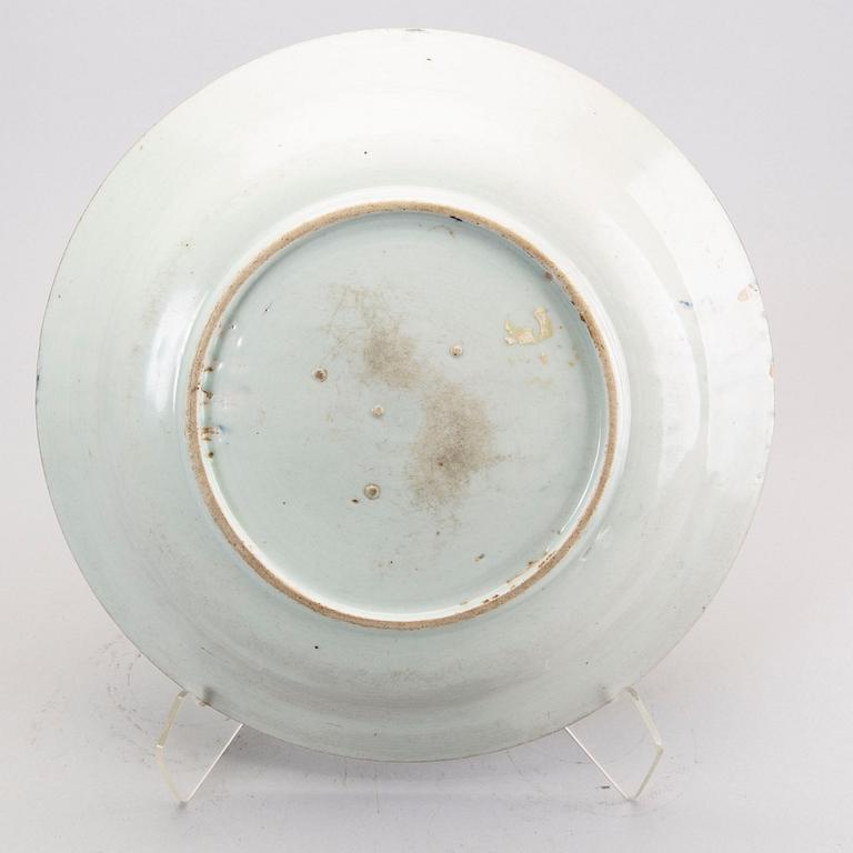 A set of two japanese porcelin plates 18th/20th century.