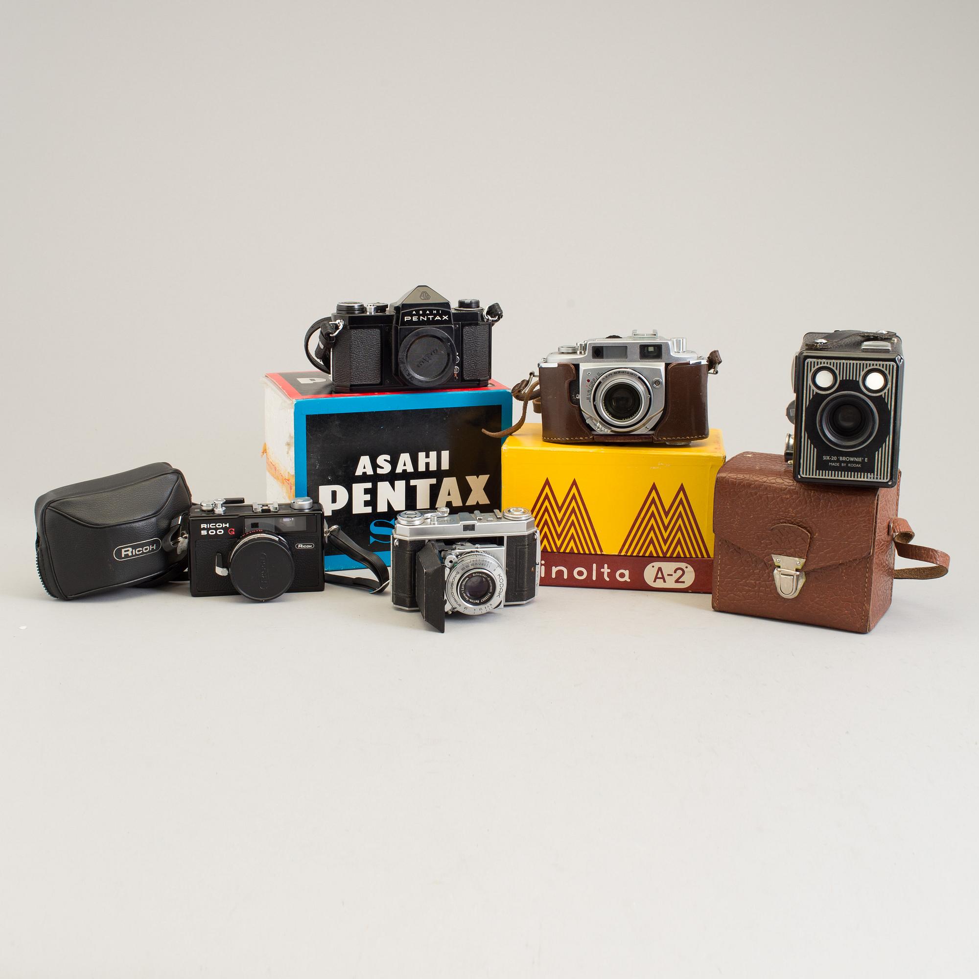 Ricoh 500G, Kodak Retina, Minolta A2, Six -20 Brownie E, Pentax Asahi,