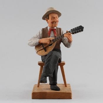 HERMAN ROSELL, träskulptur, signerad och daterad 1949.