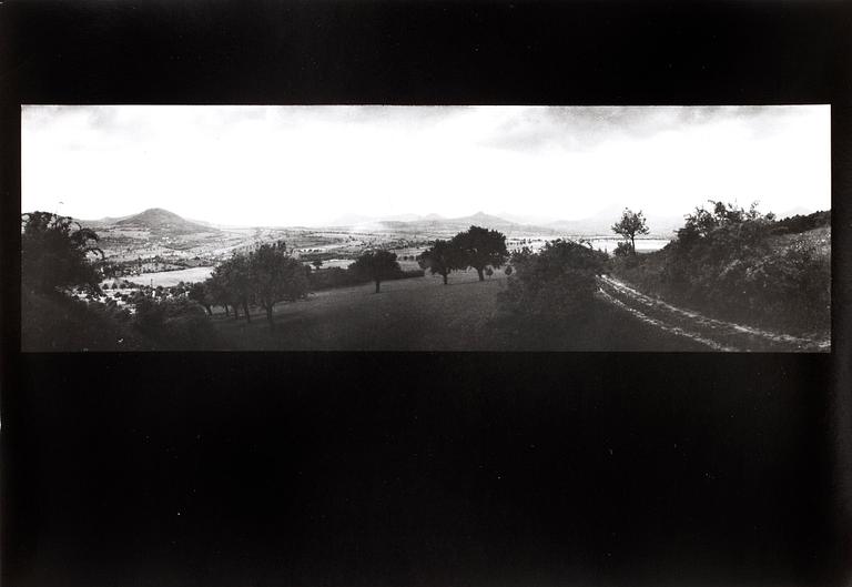 JOSEF SUDEK, silver gelatin fotografi, nummer 15/18 ur Mappen "Profily", från 1980.