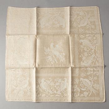 Duk och servetter, 13 st., linnedamast, "Örnarna" (Hellgrenska fågelmönstret).