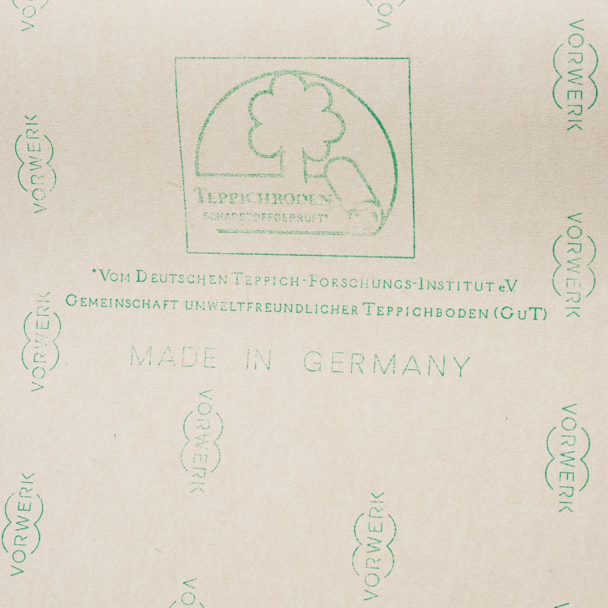 Gerhard Richter, MATTA. "1025 Farben". Ur Farben-serien. Maskintillverkad. 405,5 x 252 cm. Gerhard Richter/Vorwerk.