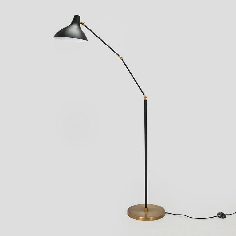 Aerin, lattiavalaisin "Charlton", 2000-luku.