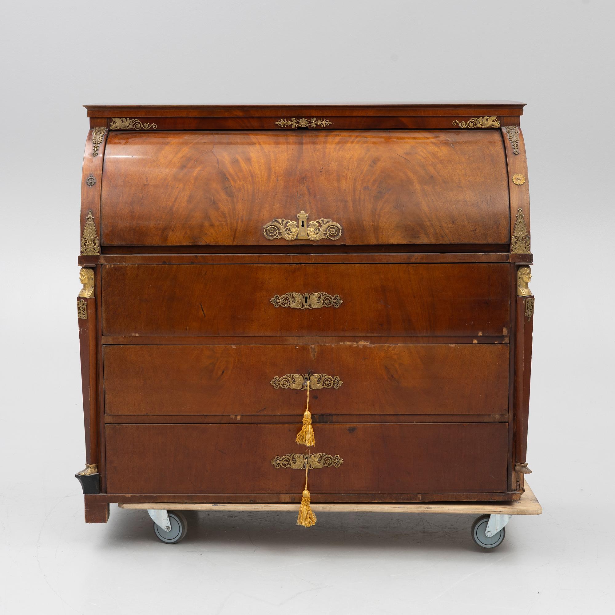 Rullklaffssekretär, Empire, 1800-talets första hälft.