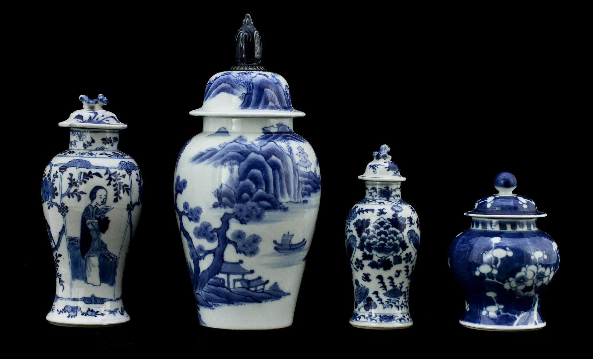 LOCKURNOR, 4 st, porslin, Kina, 1800/1900-tal.