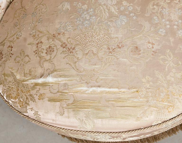 FÅTÖLJER, 1 par, sent 1800-tal.