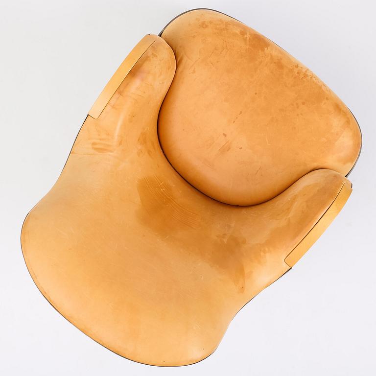 Mats Theselius, fåtölj, ”The Ritz”, ed. 56/90, Källemo, Värnamo, efter 1994.