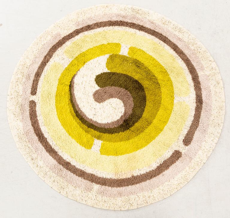 Carpet Desso late 20th century diameter 195 cm.