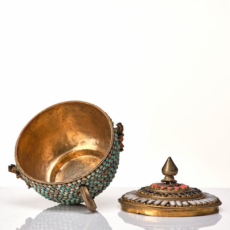 A box with cover and a cup with cover, Nepal, 19/20th Century.