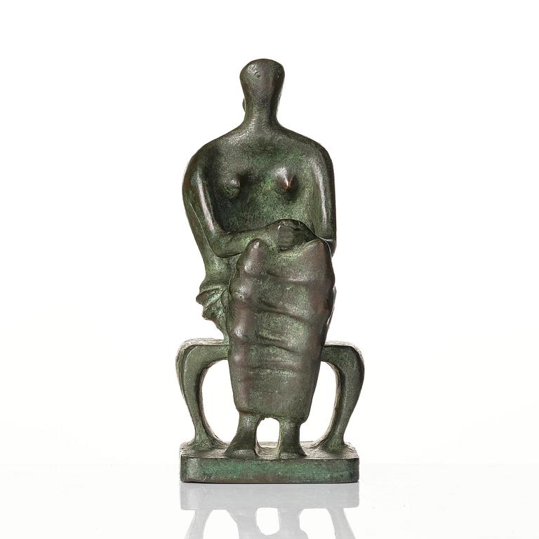 Henry Moore, "Seated figure".