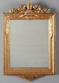 SPEGEL, gustaviansk, Carl Gustaf Fyrwald, (1750-1825), Stockholms Hallstämpel otydlig datering möjligen 1790.