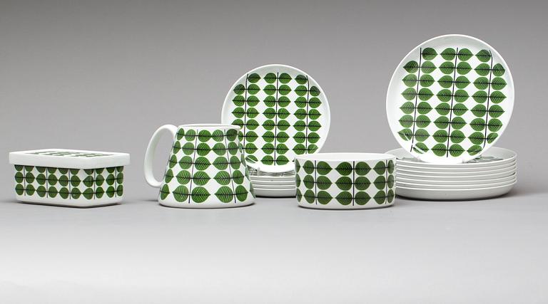 A 16 PIECES PORCELAIN SET BY STIG LINDBERG, Gustavsberg.