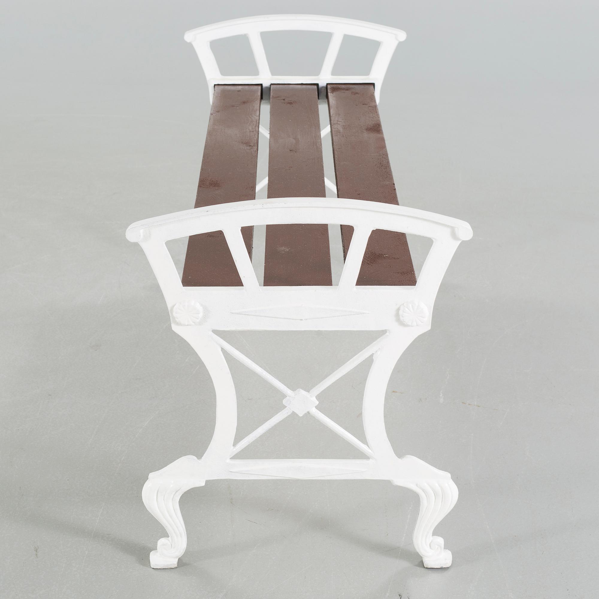 Garden bench, for late 20th century.