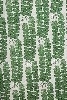 Josef Frank, A set of two linen curtains "Celotocaulis" design JOSEF FRANK for Firma Svenskt Tenn.