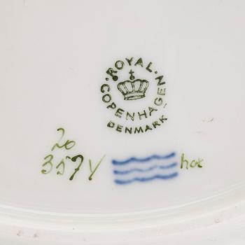 A "Flora Danica" porcelain plate, Royal Copenhagen, Denmark, 20th century.