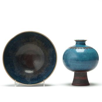 Wilhelm Kåge, A Wilhelm Kåge 'Farsta' stoneware vase and a bowl, Gustavsberg's studio, Sweden 1955-56.