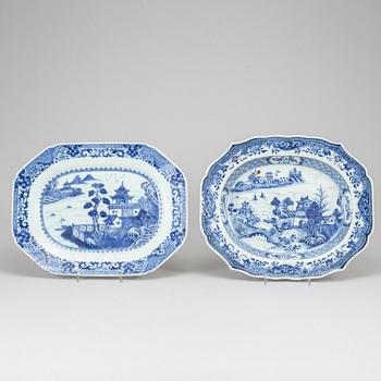 Two blue and white dishes, Qing dynasty, Qianlong (1736-95).