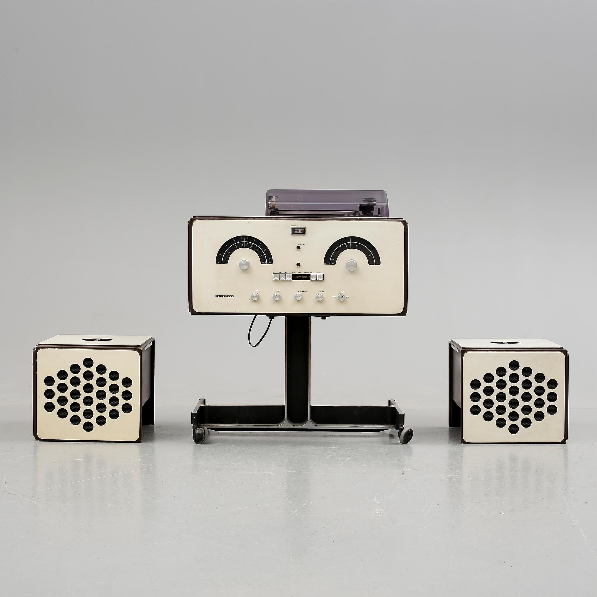 RADIO och GRAMMOFON, RR-126-fo-st, Achille och Pier Giacomo Castiglione, Brionvega, Italien, formgiven 1965.