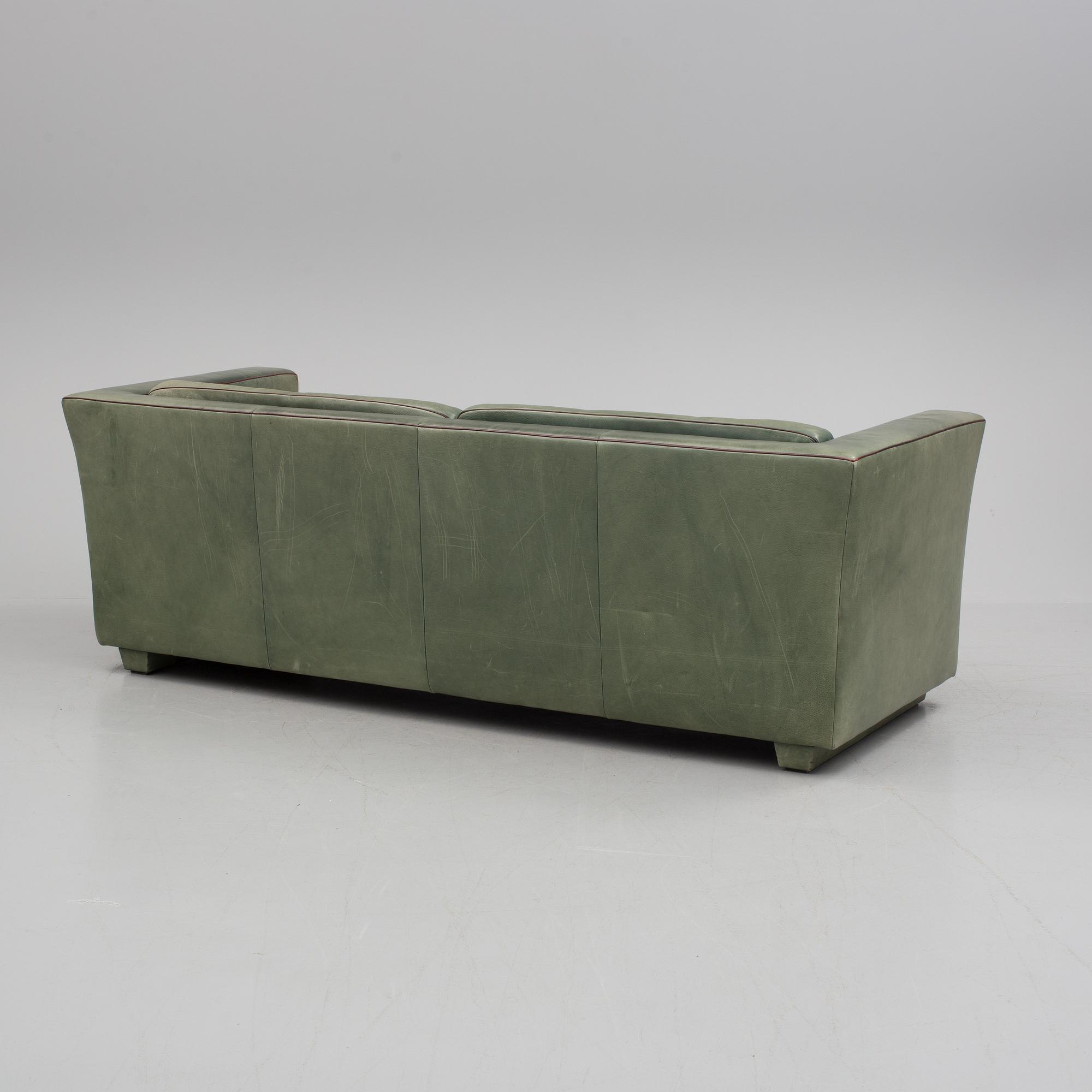 ANDREE PUTMAN, a sofa and easy chair, "Lotus", manufactured by de Sede of Switzerland, late 1900s.