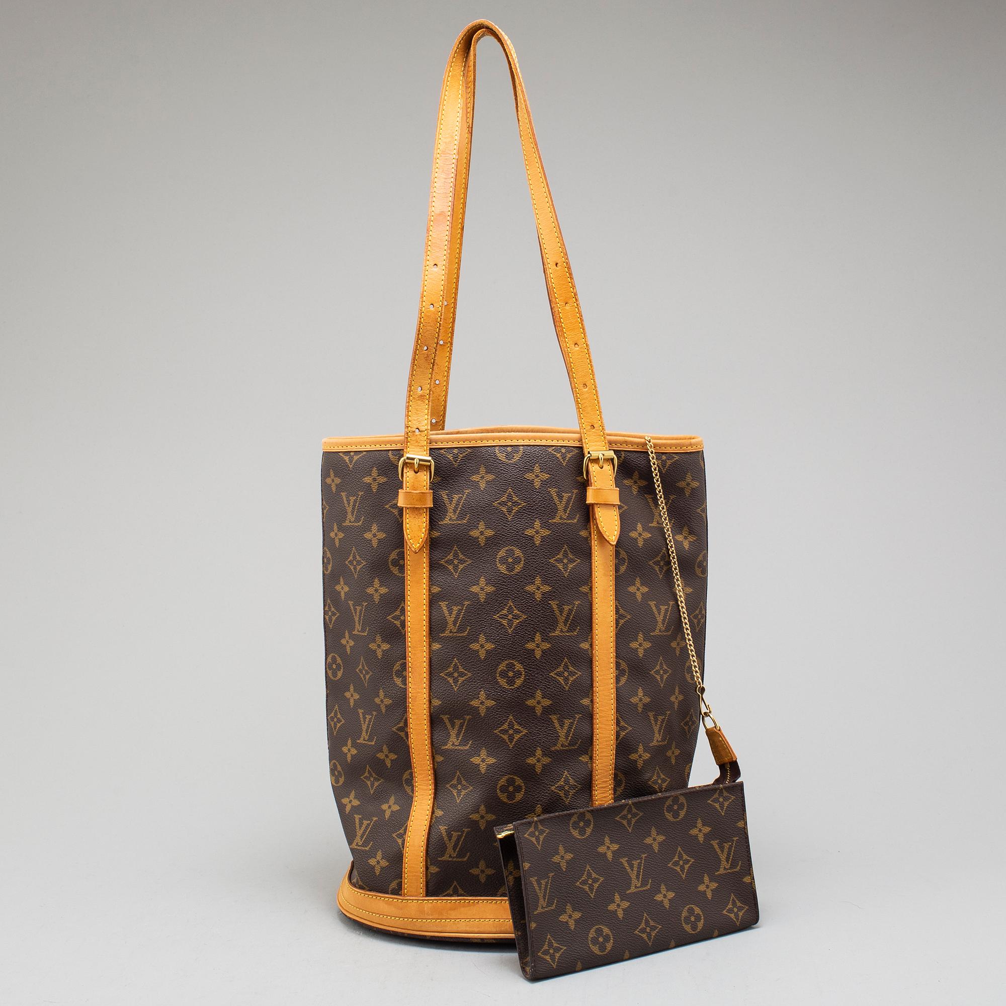 LOUIS VUITTON, 'Bucket'.