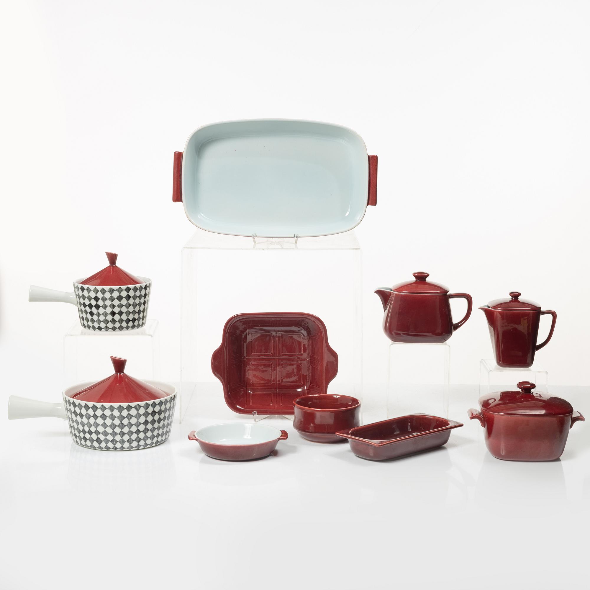 Gunnar Nylund, Service pieces, 12 pcs, porcelain, "Gratina", Rörstrand.