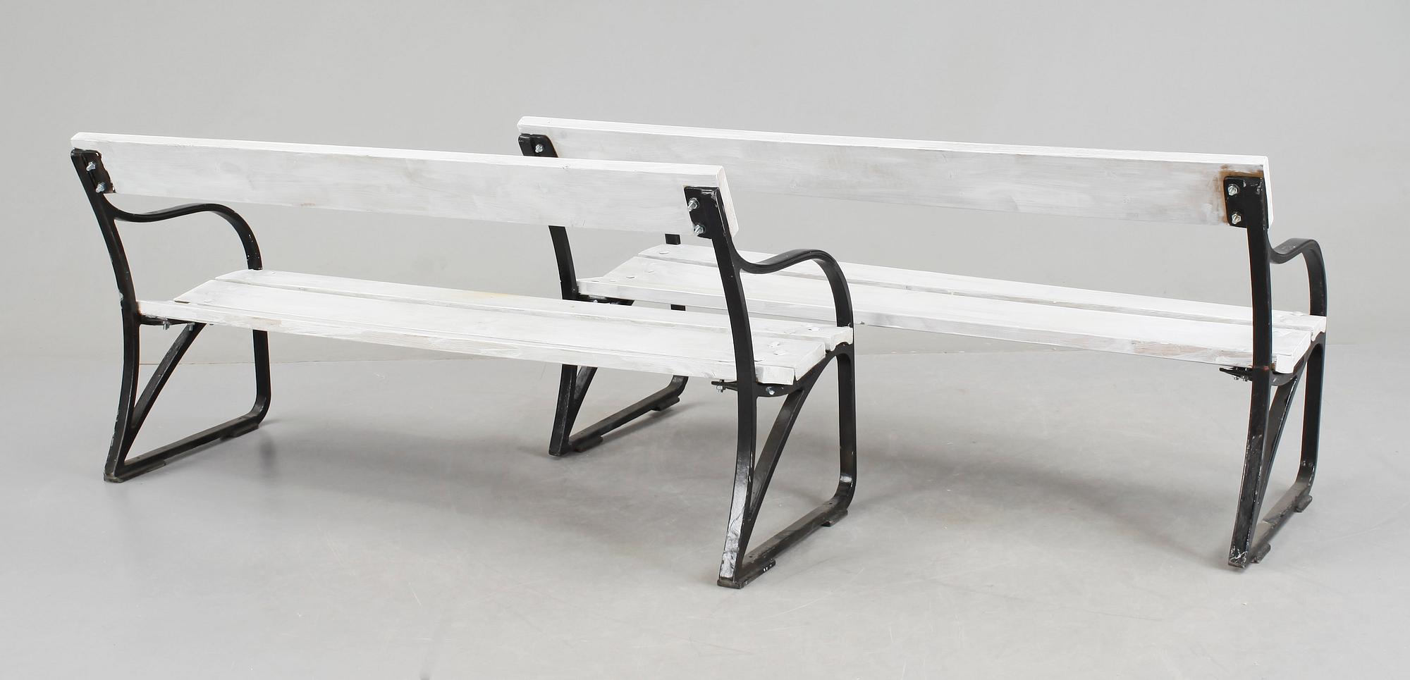 PARKBÄNKAR, 2 st, metall, Näfveqvarns Bruk. 1900-tal.