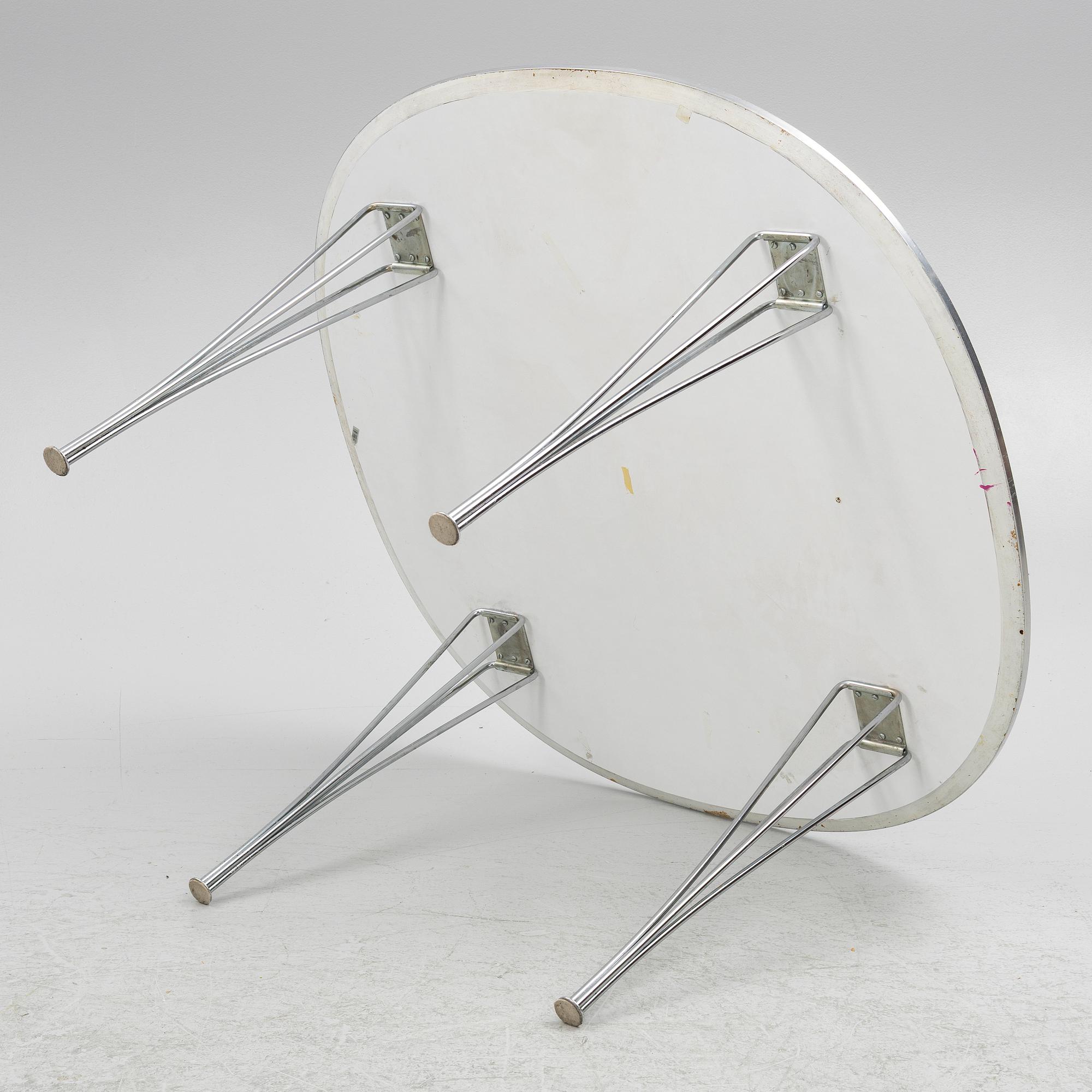 Bruno Mathsson & Piet Hein, a 'Supercircle' dining table, Fritz Hansen, Denmark.