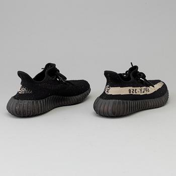 Adidas Yeezy Boost 350 V2 Core black white "Oriol".