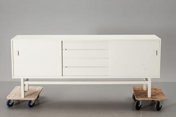 SIDEBOARD, "Arild", Nils Jonsson, Troeds, Bjärnum.