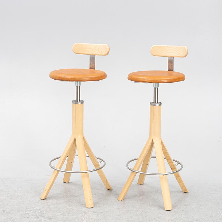 Pierre Sindre & Patrik Bengtsson, fiver 'Pop' bar chairs, Gärsnäs, 2017.