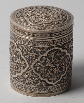 DOSA, silver, orientalisk, 1900-tal.