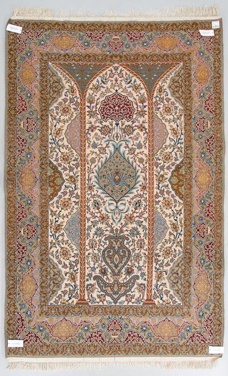 Matto, semiantiikkinen Isfahan, Keski-Persia, n. 240 x 156 cm.