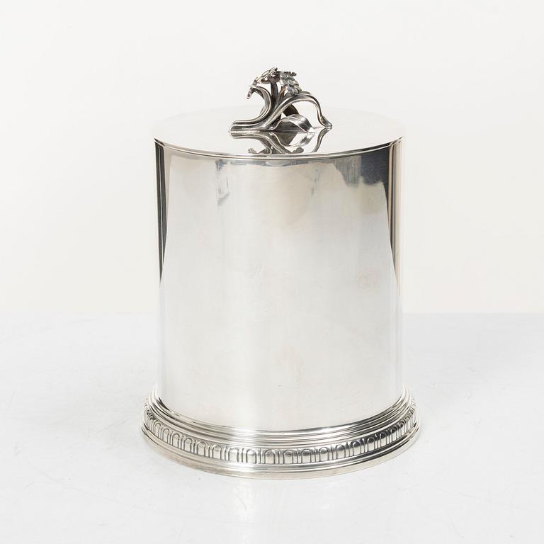 C.G. Hallberg, a silver jar with lid, Stockholm, Sweden 1953.