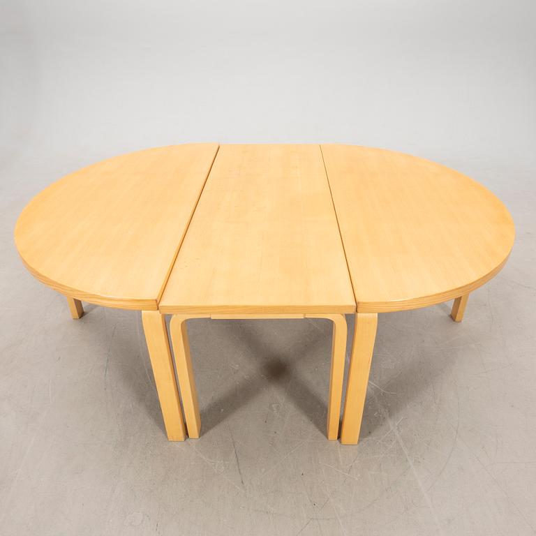 Alvar Aalto, dining table model no. 96 and 82 for Artek Finland, late 20th century/early 21st century.